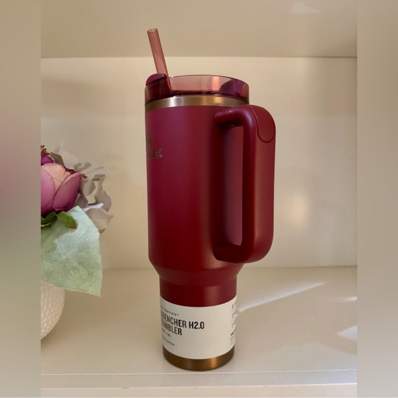 🎉LAST CHANCE🎉Stanley 40oz. Quencher H2.0 FlowState Tumbler Glided Pomegranate - Picture 7 of 14